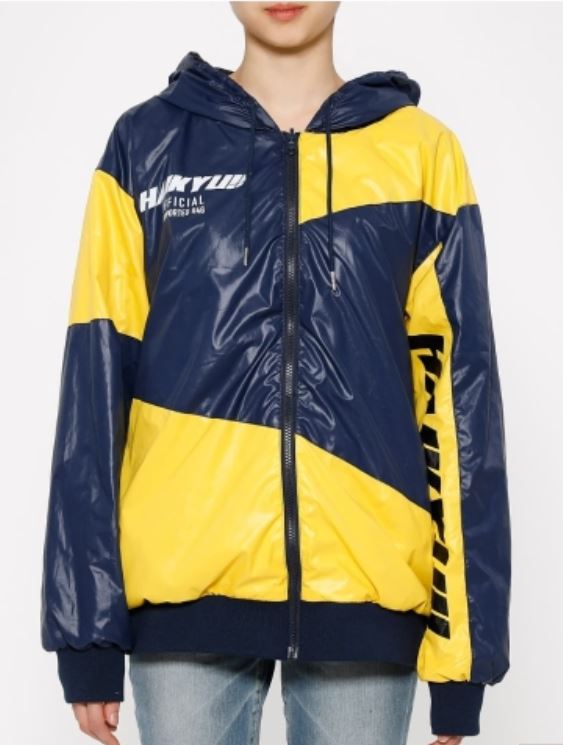 山﨑天着用【ハイキュー!!】VOLLEYHOLICジップパーカー1